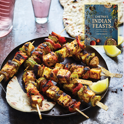 Paneer skewers with naan